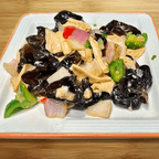 Best Stir-Fried Tofu Skin & Black Fungus腐竹炒木耳 in Honolulu, HI